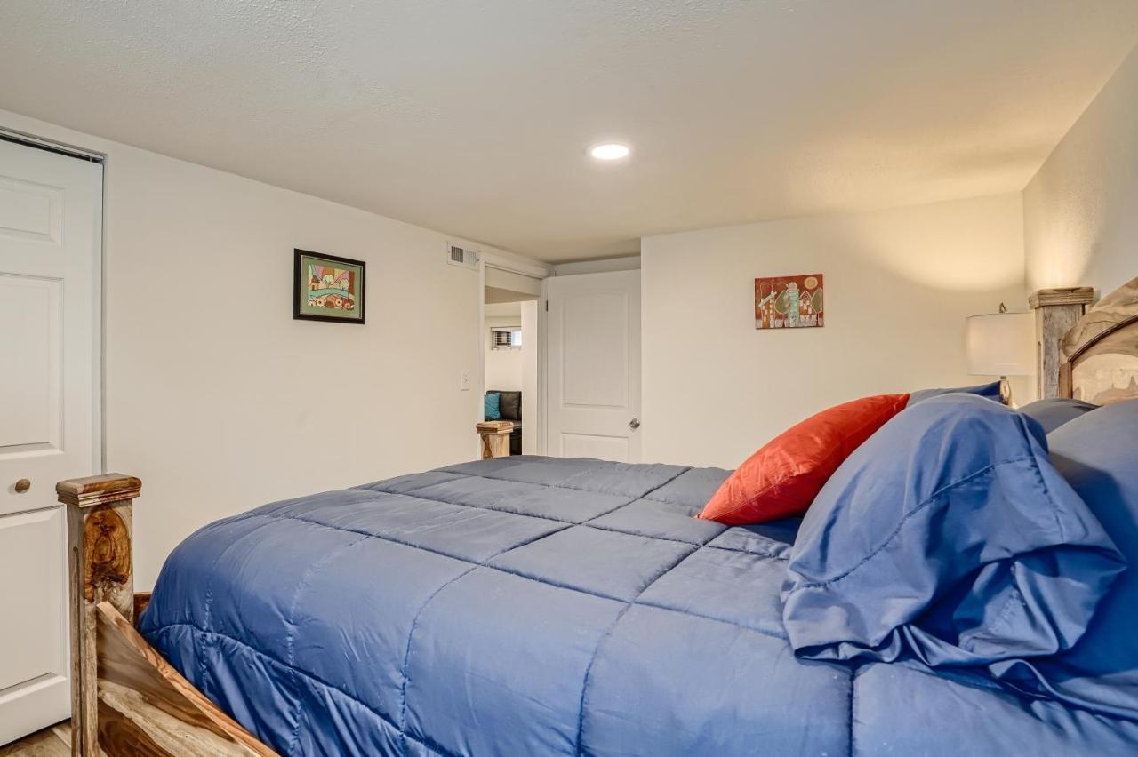 לייקווד Sloans Lake Getaway - Basement Apartment Near Broncos And Downtown Denver מראה חיצוני תמונה