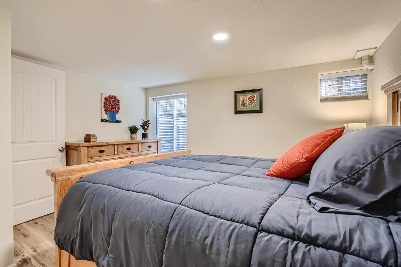 לייקווד Sloans Lake Getaway - Basement Apartment Near Broncos And Downtown Denver מראה חיצוני תמונה